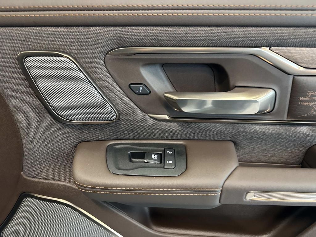 2026 RAM Ram 1500 RAM 1500 LIMITED LONGHORN CREW CAB 4X4 5'7' BOX