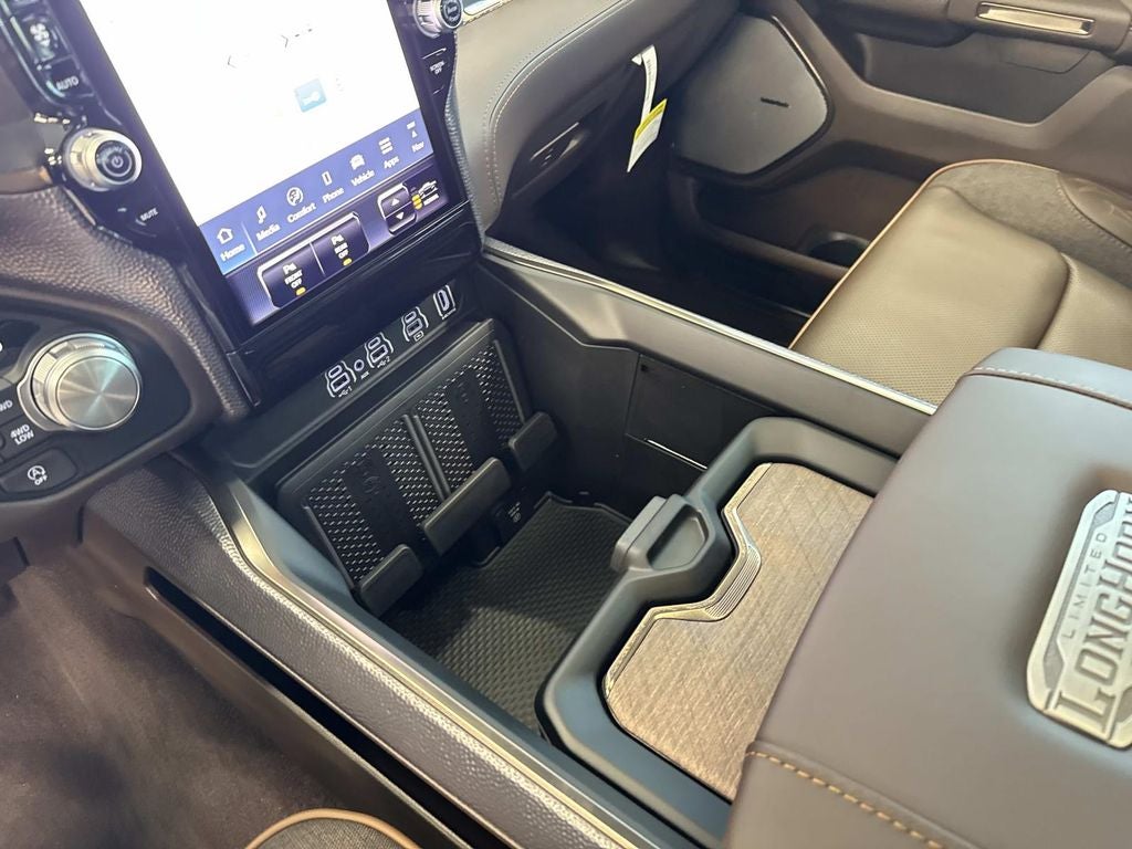 2026 RAM Ram 1500 RAM 1500 LIMITED LONGHORN CREW CAB 4X4 5'7' BOX