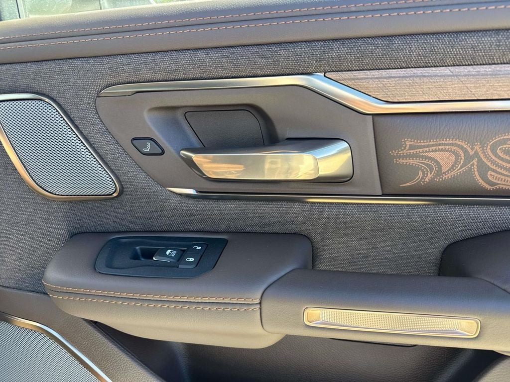 2026 RAM Ram 1500 RAM 1500 LIMITED LONGHORN CREW CAB 4X4 5'7' BOX