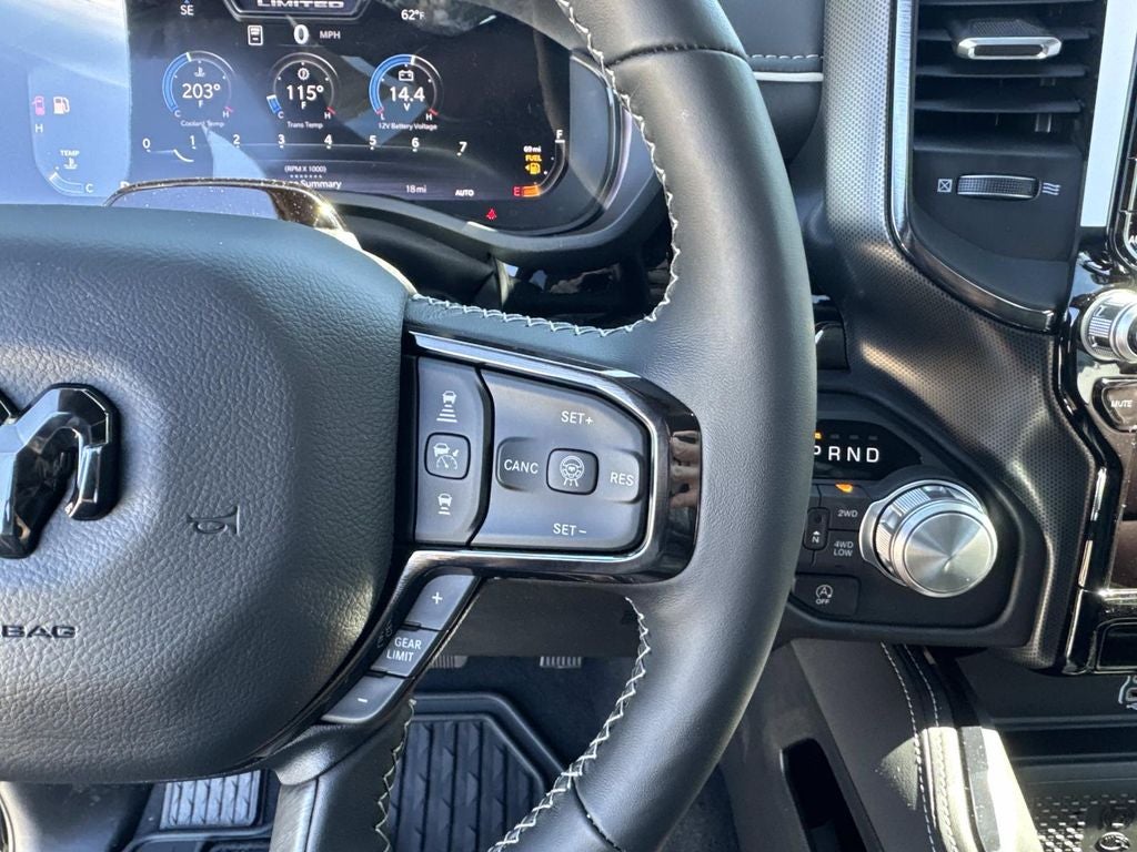 2026 RAM Ram 1500 RAM 1500 LIMITED CREW CAB 4X4 5'7' BOX