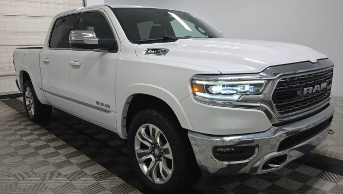 2023 RAM 1500 Limited Crew Cab 4x4 5'7' Box