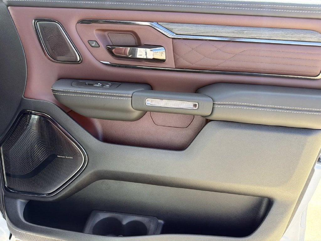 2027 RAM 1500 Limited