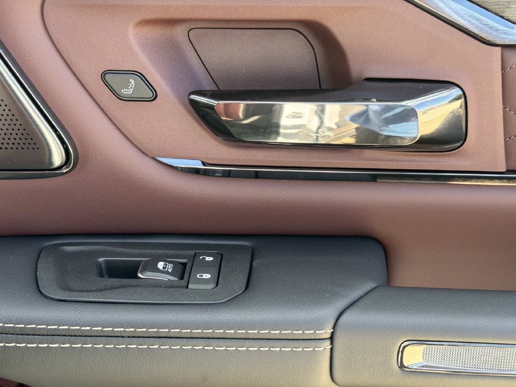 2027 RAM 1500 Limited