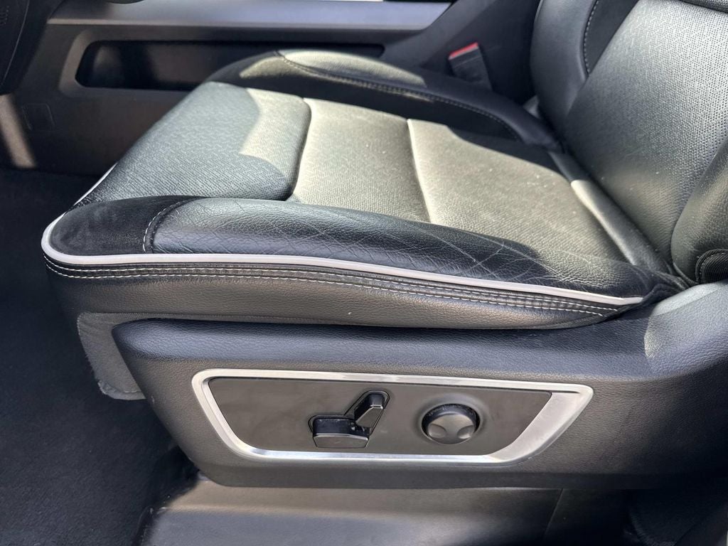 2025 RAM 1500 Laramie Crew Cab 4x4 5'7' Box