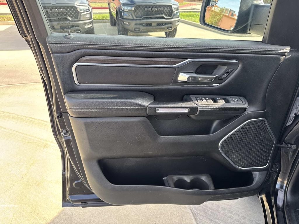 2025 RAM 1500 Laramie Crew Cab 4x4 5'7' Box