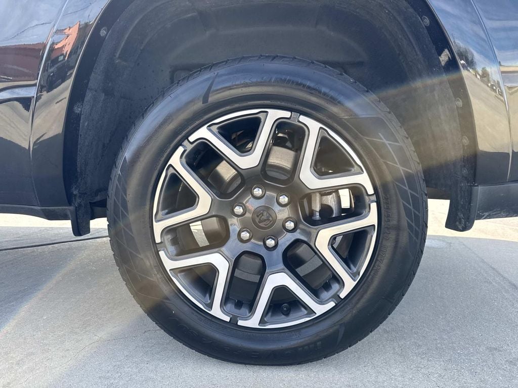 2025 RAM 1500 Laramie Crew Cab 4x4 5'7' Box