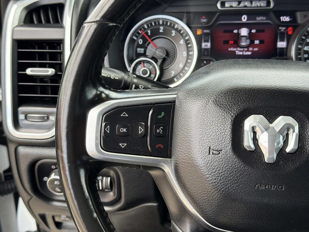 2021 RAM 1500 Laramie Crew Cab 4x4 5'7' Box