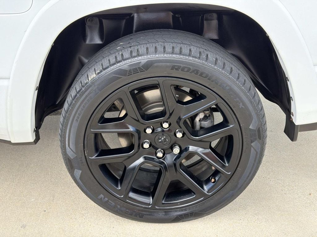 2021 RAM 1500 Laramie Crew Cab 4x4 5'7' Box