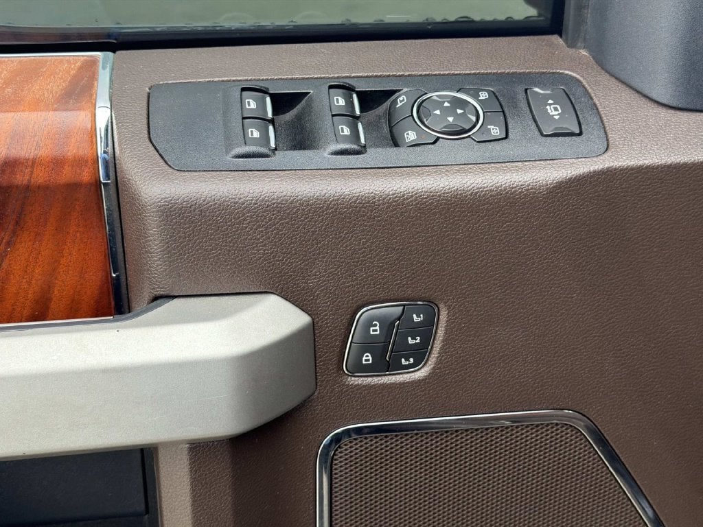 2022 Ford F-350 King Ranch DRW