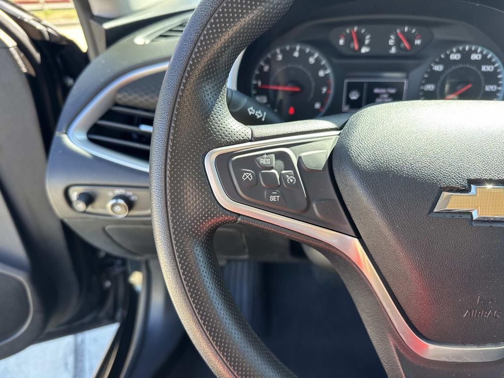 2022 Chevrolet Malibu FWD LT