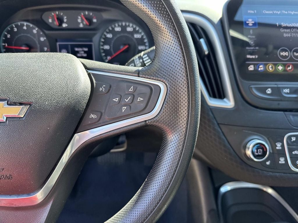 2022 Chevrolet Malibu FWD LT