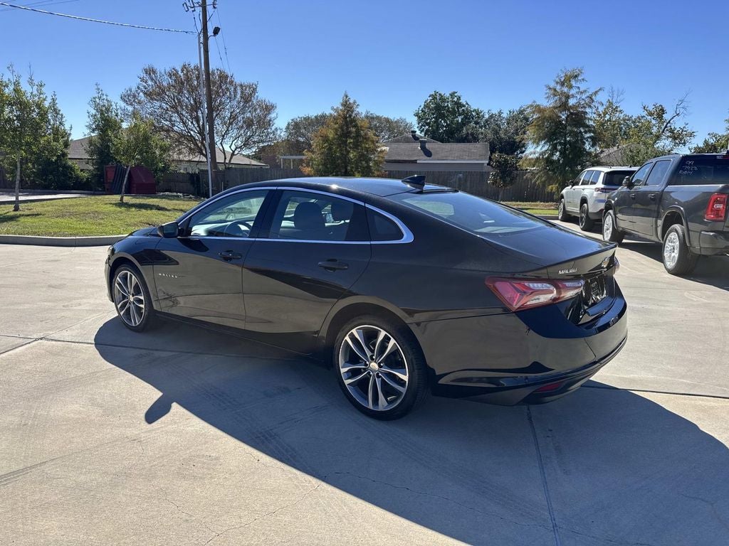 2022 Chevrolet Malibu FWD LT
