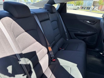 2022 Chevrolet Malibu FWD LT
