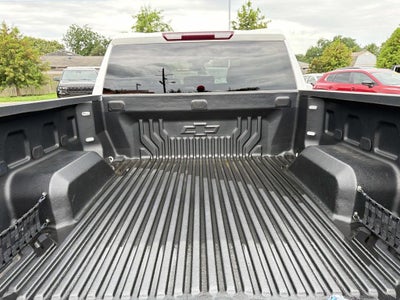 2023 Chevrolet Silverado 1500 4WD Crew Cab Short Bed LT with 2FL