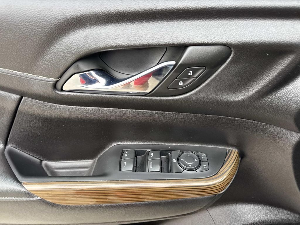 2023 GMC Acadia FWD SLE