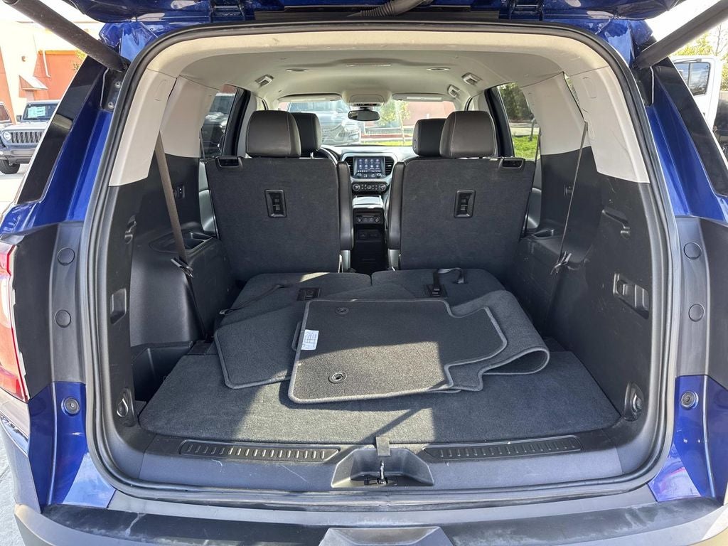 2023 GMC Acadia FWD SLT