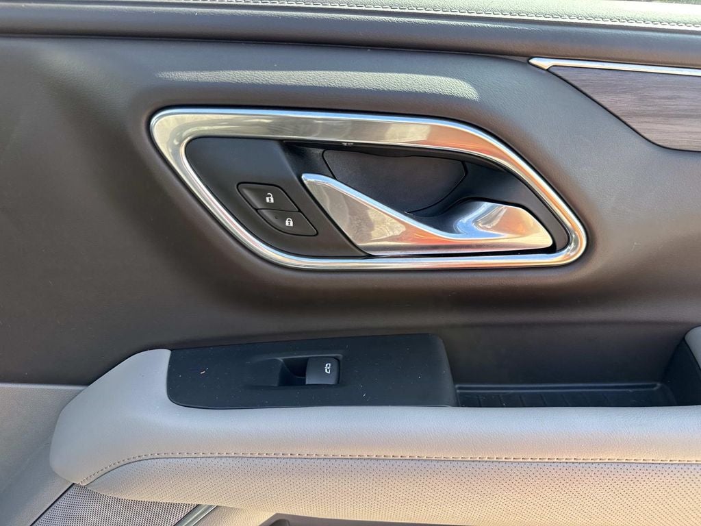 2024 GMC Yukon 2WD SLT