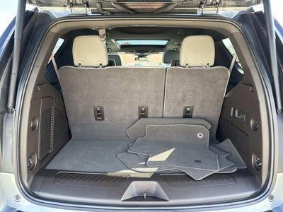 2024 GMC Yukon 2WD SLT