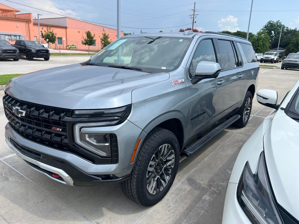 2025 Chevrolet Suburban 4WD Z71