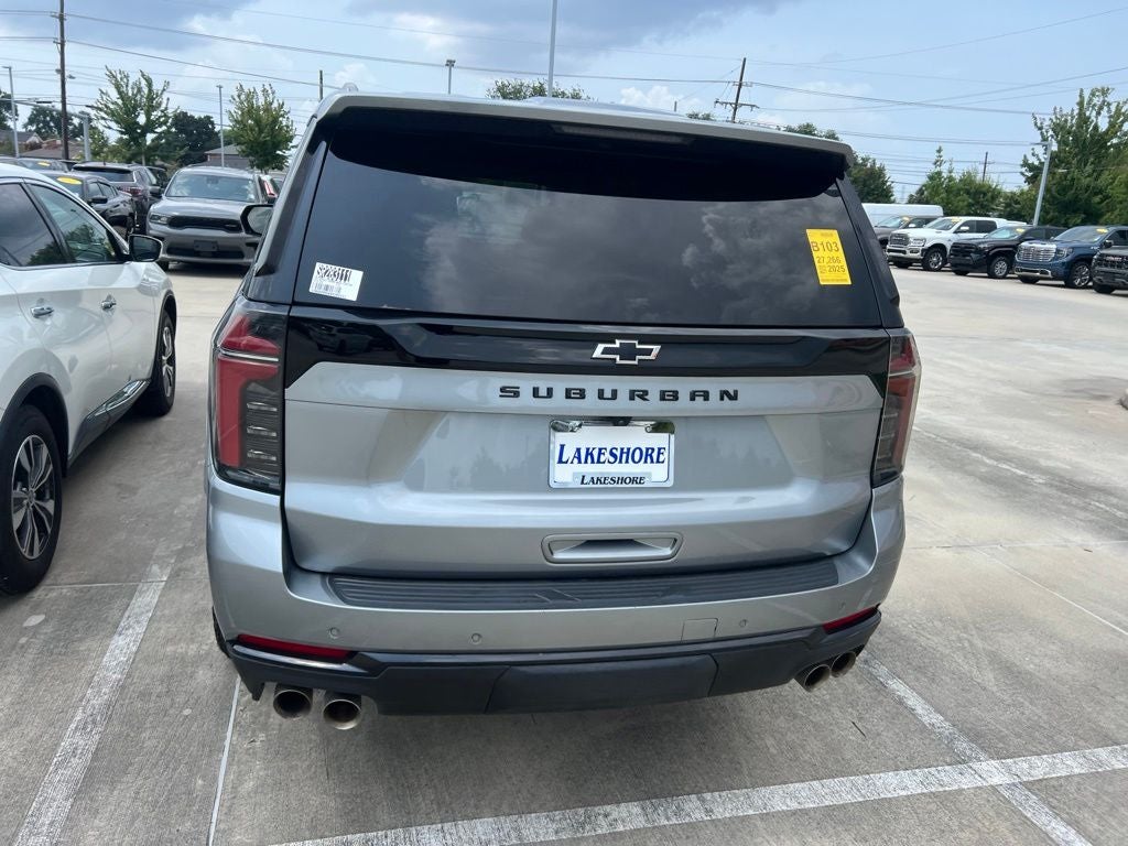 2025 Chevrolet Suburban 4WD Z71