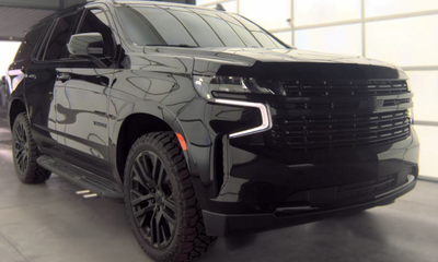 2023 Chevrolet Tahoe 4WD RST