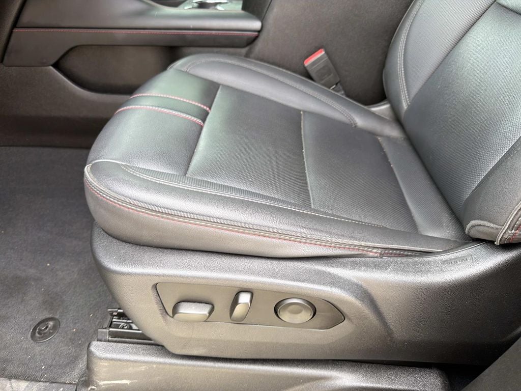 2023 Chevrolet Tahoe 4WD RST