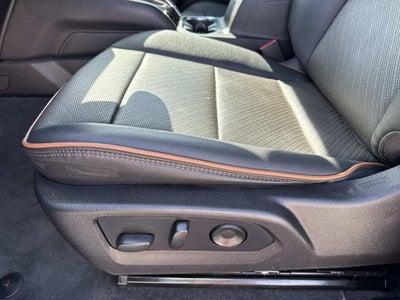 2023 GMC Canyon 4WD Crew Cab Short Box AT4