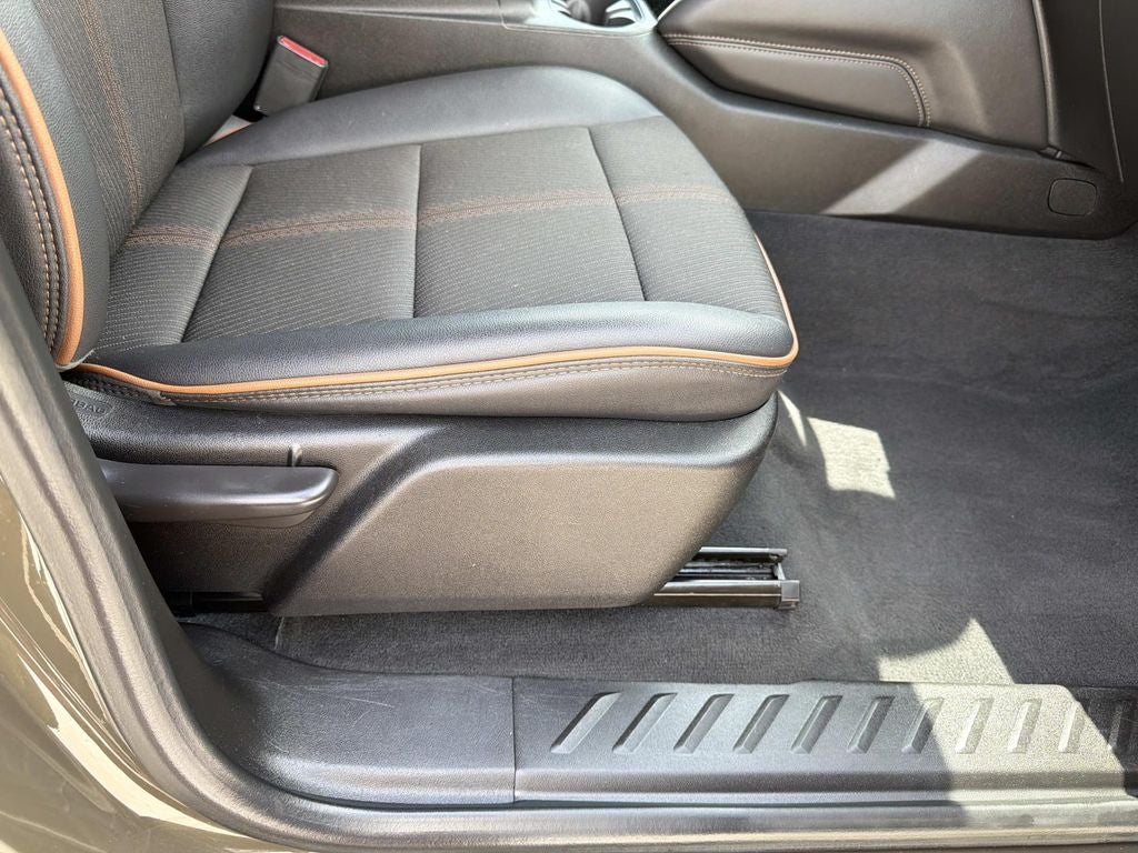 2023 GMC Canyon 4WD Crew Cab Short Box AT4