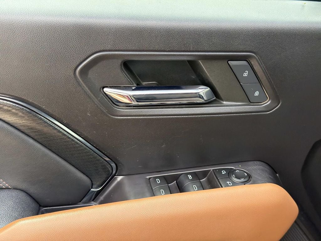 2023 GMC Canyon 4WD Crew Cab Short Box AT4