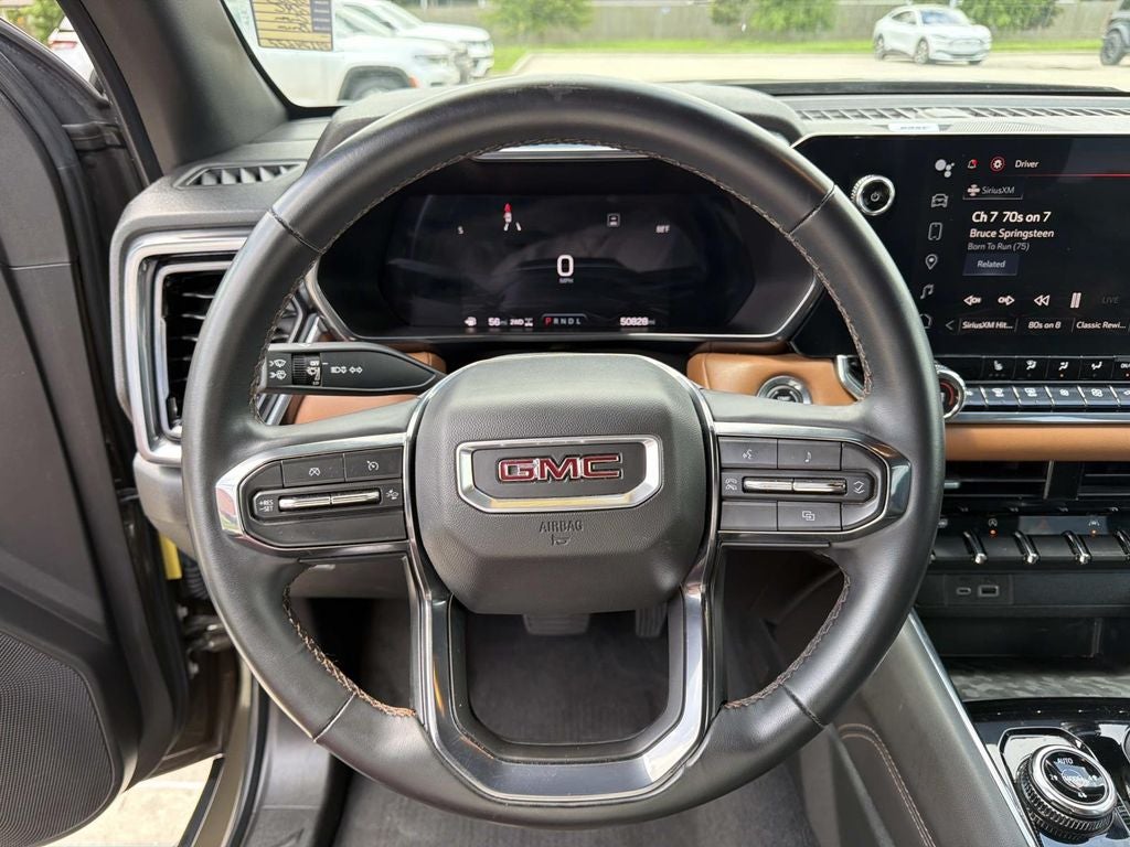 2023 GMC Canyon 4WD Crew Cab Short Box AT4