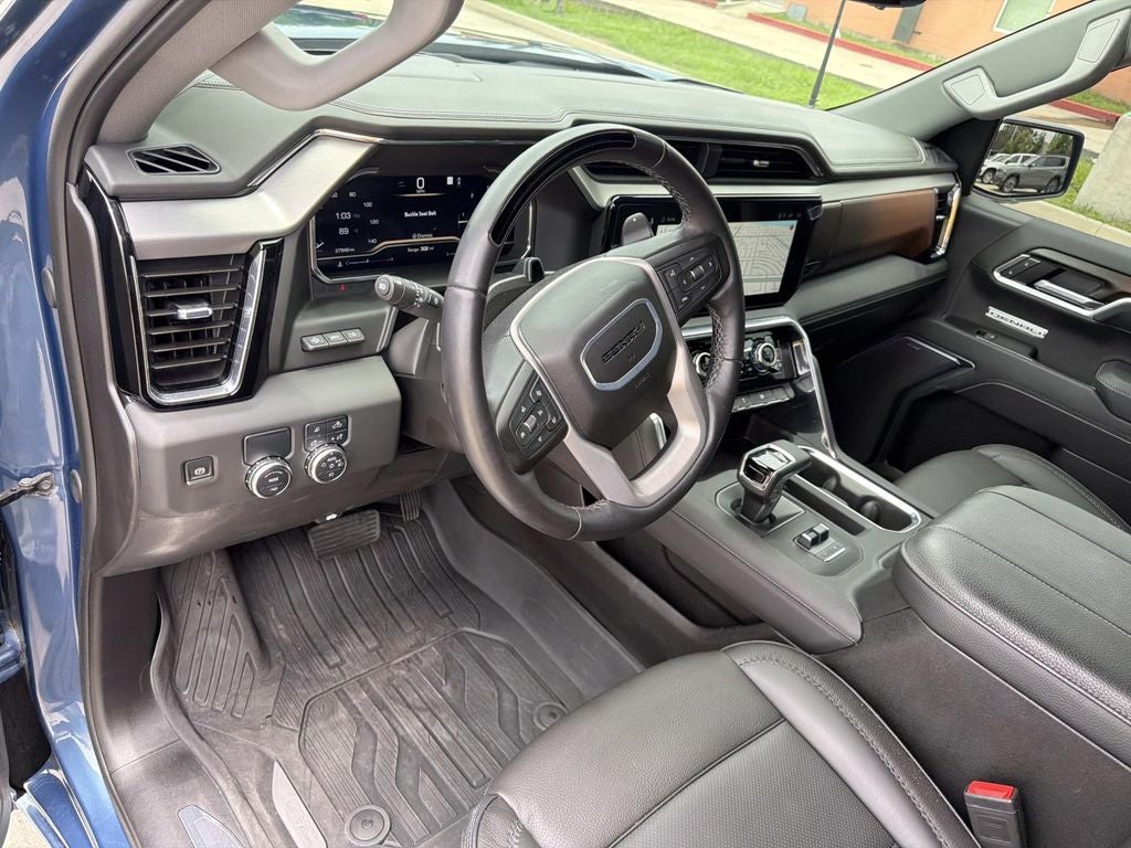 2025 GMC Sierra 1500 2WD Crew Cab Short Box Denali