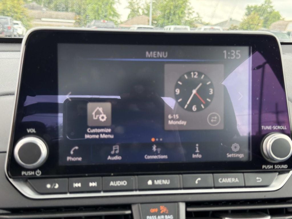 2025 Nissan Altima SV FWD