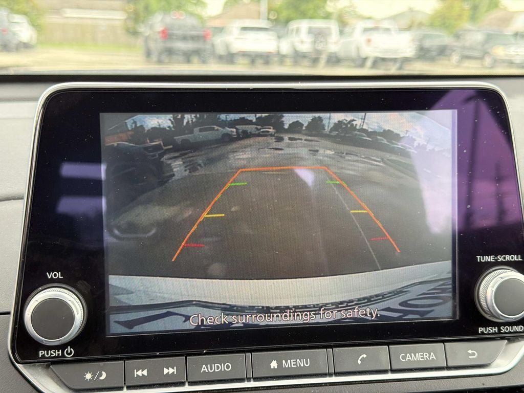2025 Nissan Altima SV FWD