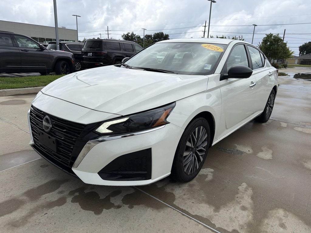 2025 Nissan Altima SV FWD
