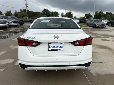 2025 Nissan Altima SV FWD