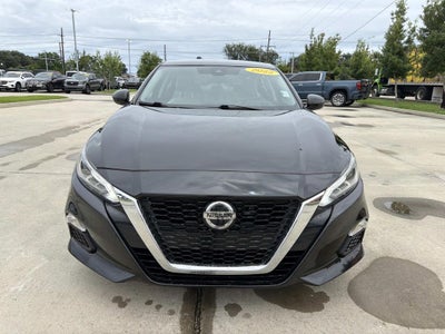 2022 Nissan Altima SV FWD