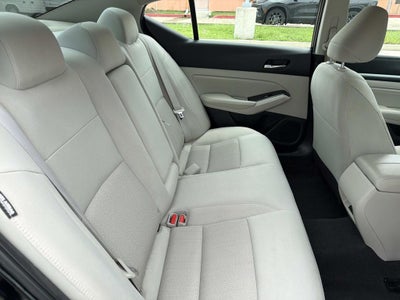 2022 Nissan Altima SV FWD