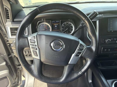 2019 Nissan TITAN SV
