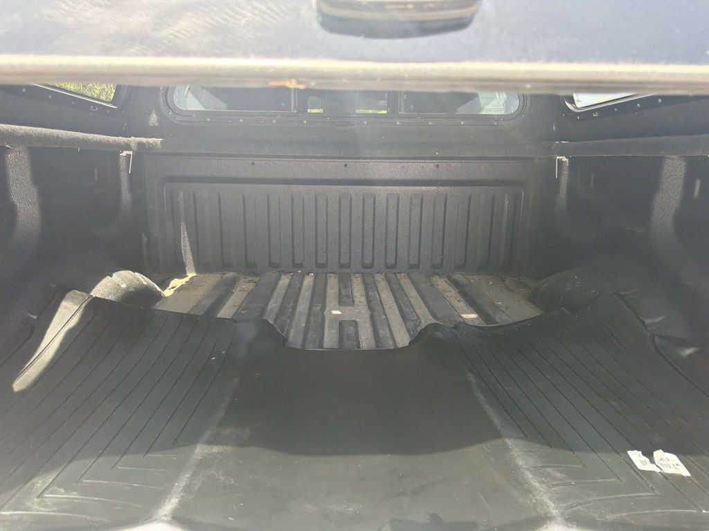 2019 Nissan TITAN SV