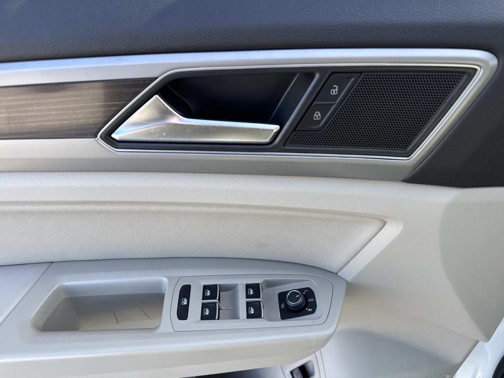 2019 Volkswagen Atlas 3.6L V6 SEL R-Line