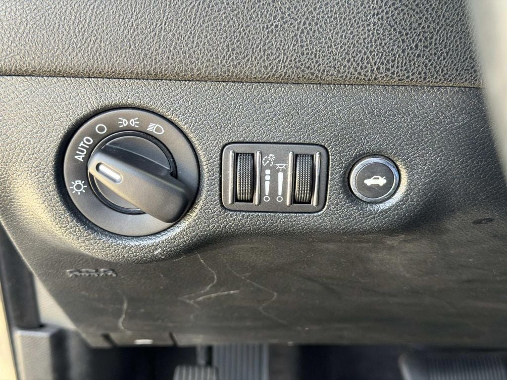 2018 Dodge Charger SXT RWD