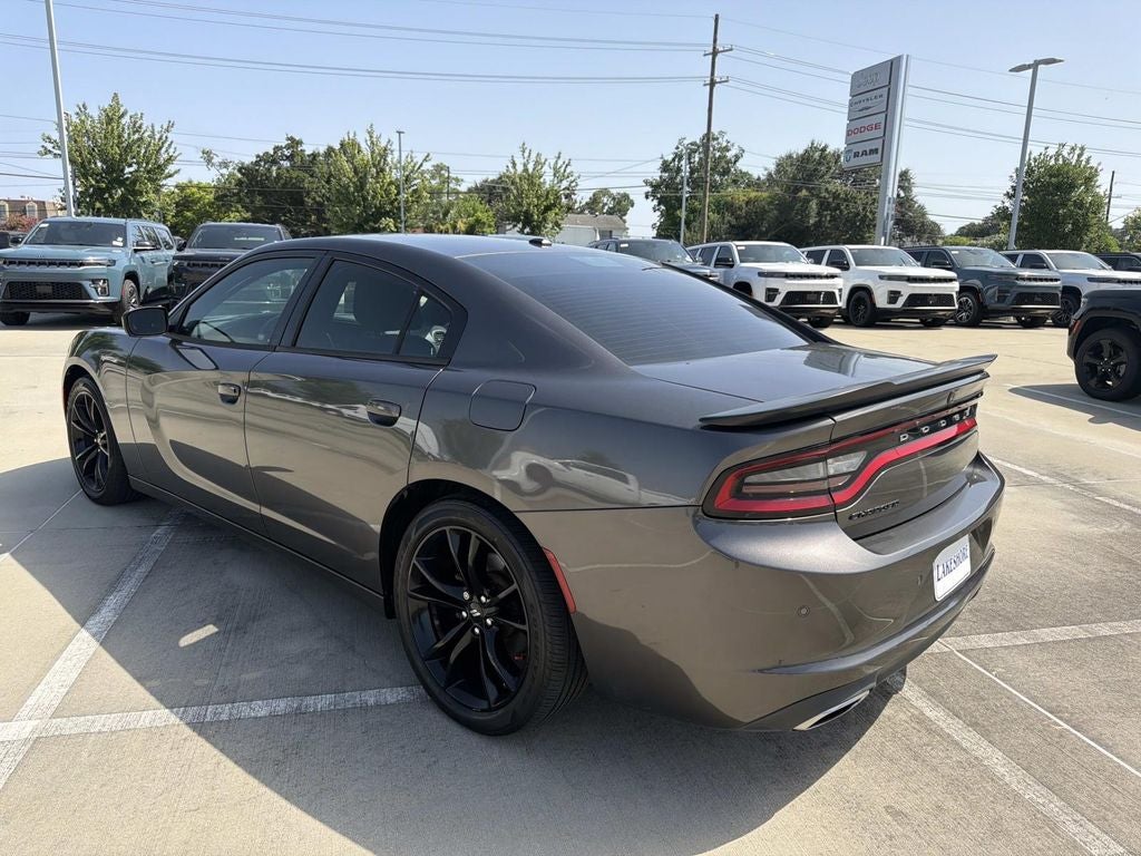 2018 Dodge Charger SXT RWD