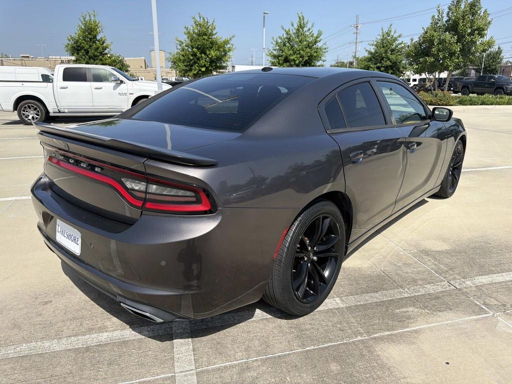 2018 Dodge Charger SXT RWD