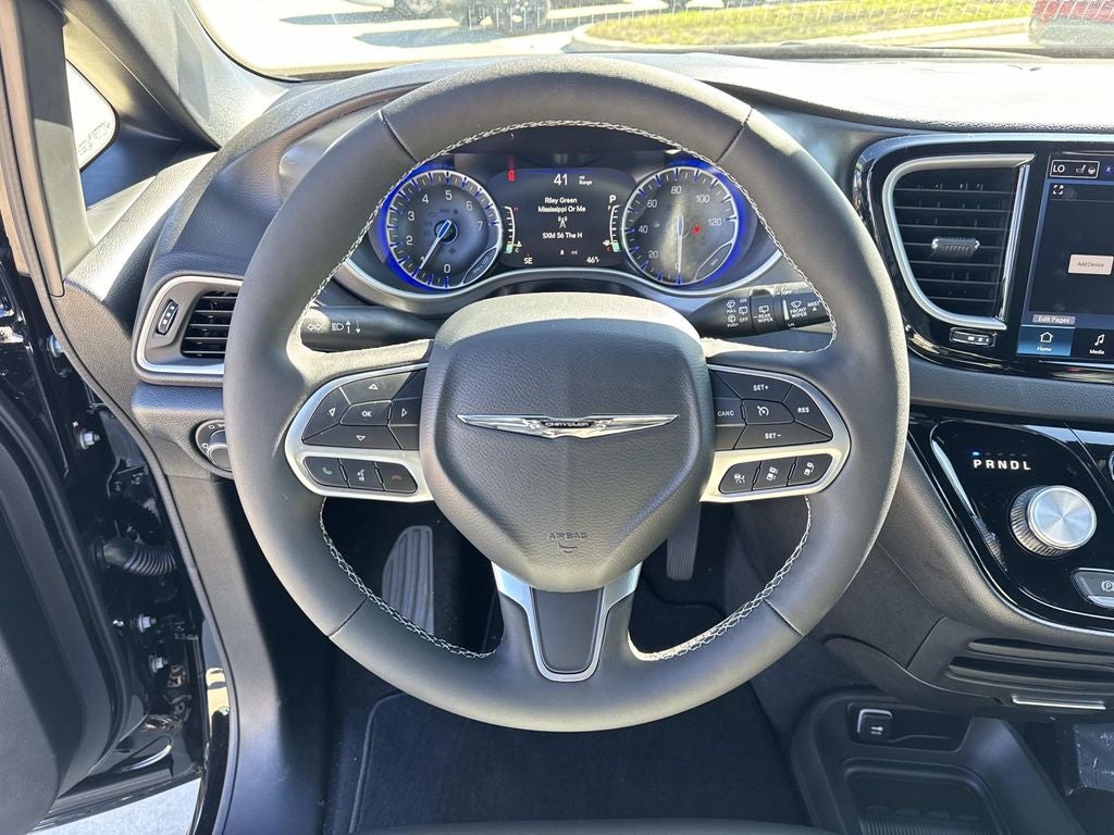 2026 Chrysler Voyager VOYAGER LX