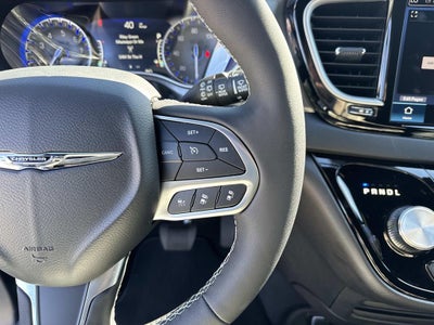 2026 Chrysler Voyager VOYAGER LX