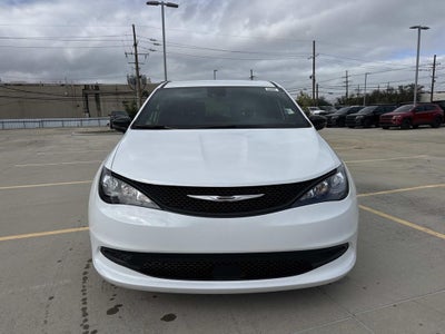 2026 Chrysler Voyager VOYAGER LX