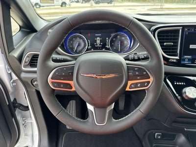 2026 Chrysler Voyager VOYAGER LX