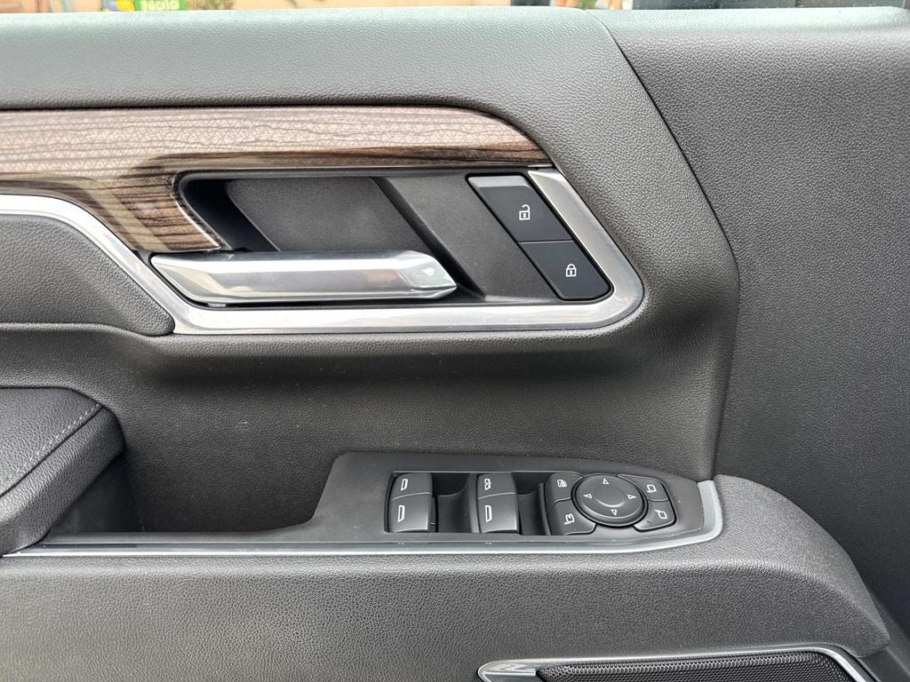 2025 Chevrolet Silverado 2500HD 4WD Crew Cab Standard Bed LT