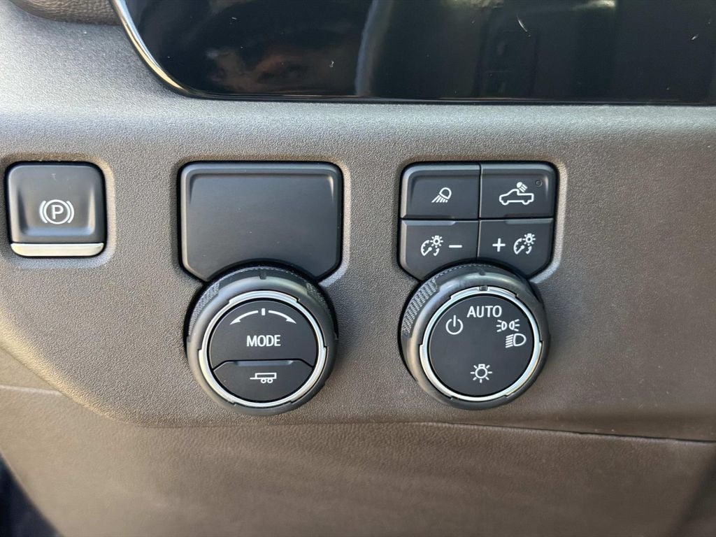 2023 Chevrolet Silverado 1500 LT Texas Edition