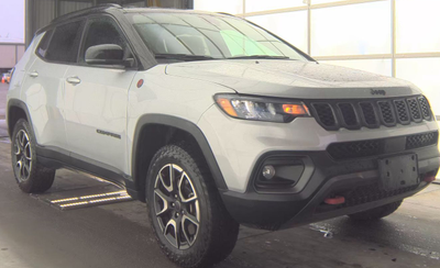 2025 Jeep Compass Trailhawk 4x4